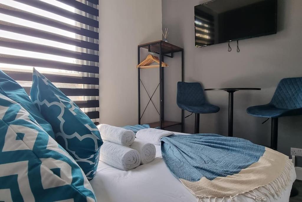 Modern 1Bedroom Studio In London Center Экстерьер фото